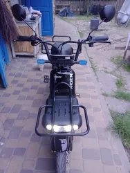 Фото та відео з відгуками покупців: Електричний мопед Corso Rider RG-105316 800W 60V/20Ah 10"
