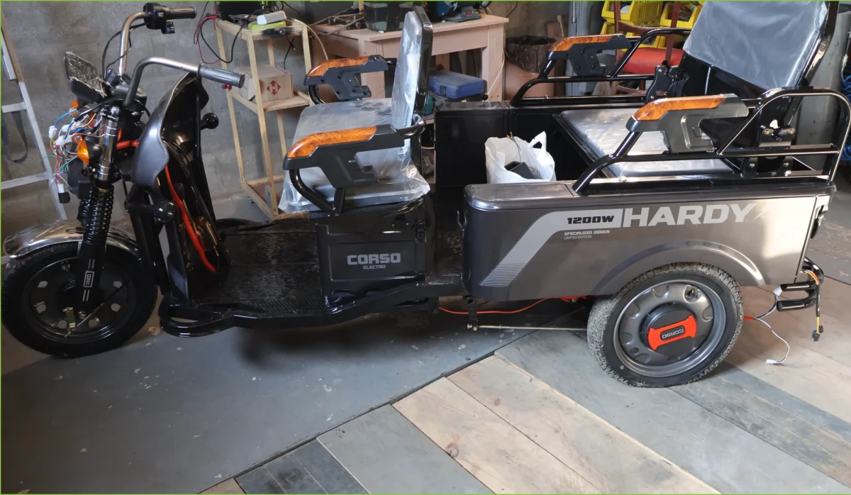 Ремонт одразу після збірки електроскутер  "Corso Hardy" 1200W • 60V • 38Ah
